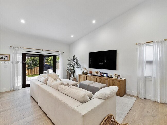 Building Photo - 3776 SW 107th Ct