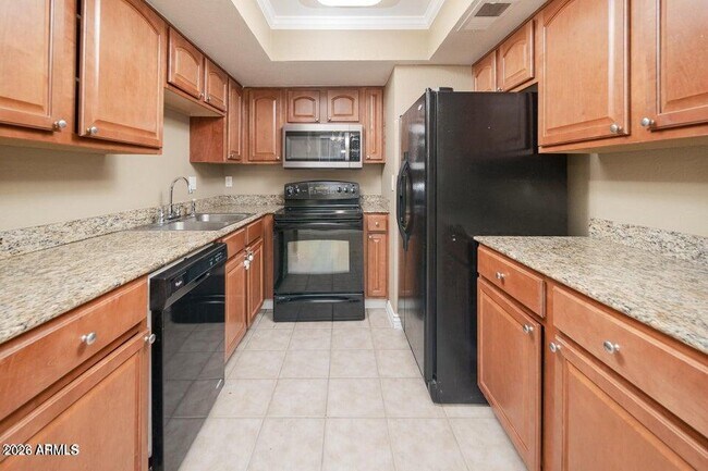 Building Photo - 3420 W Danbury Dr