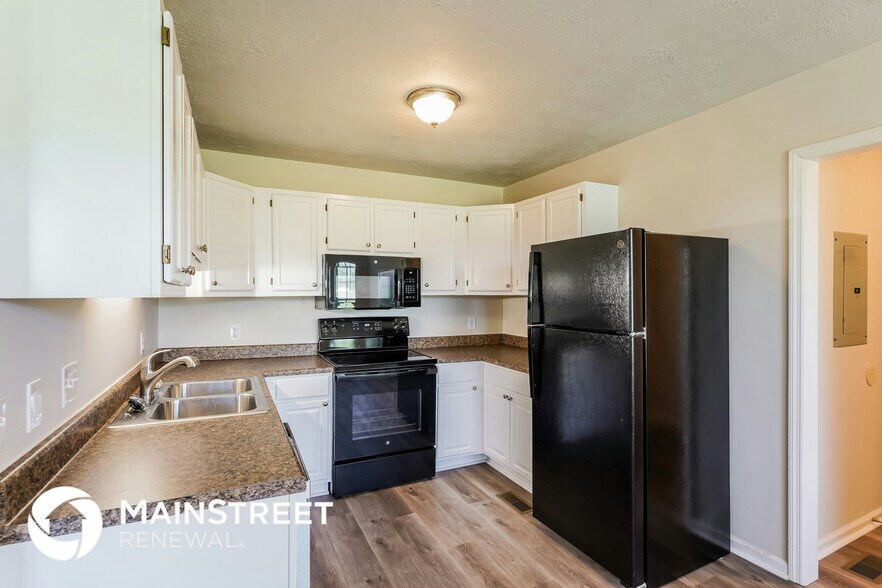 Building Photo - 1737 Heritage Glen Dr