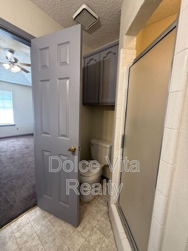 Building Photo - 4105 N 24th Ln