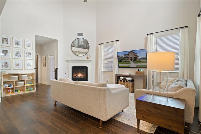 Building Photo - 7012 Willow Thorne Dr