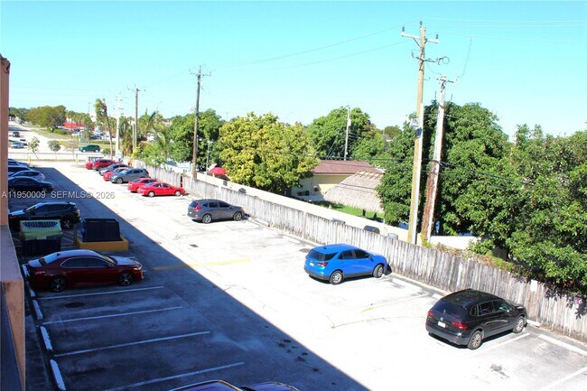 Building Photo - 17101 NW 57th Ave