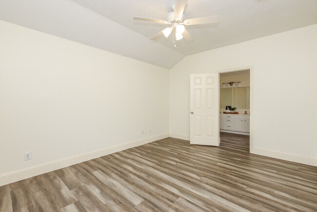 Building Photo - 5313 Caprock Dr