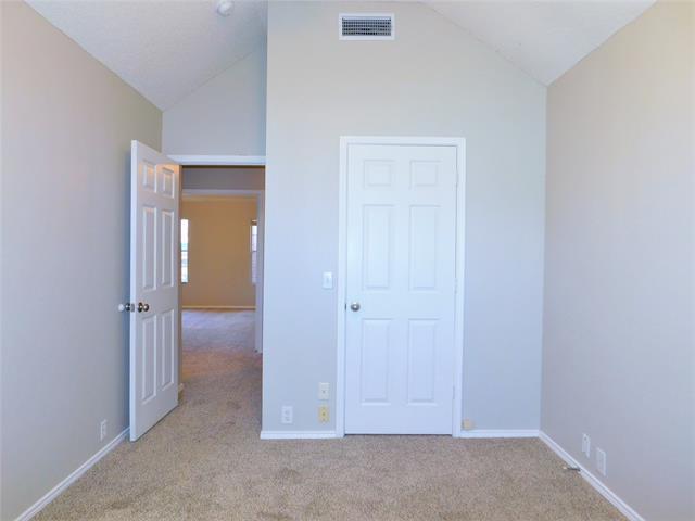 Building Photo - 1808 Ingleside Dr