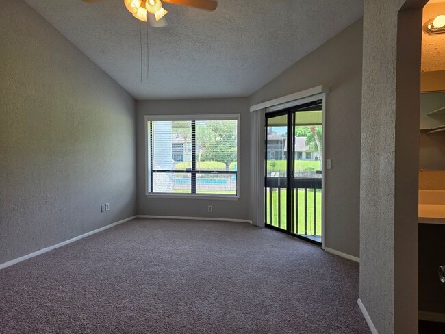 Building Photo - Three Bedroom Townhome at Montgomery Club in Altamonte Springs