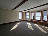 Building Photo - 209 E Market St