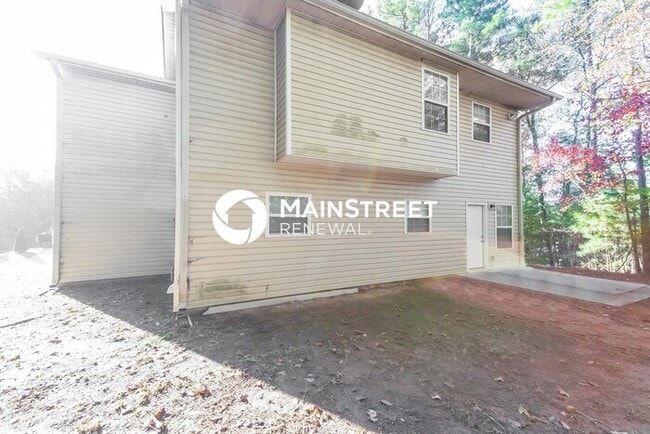 Building Photo - 3 Bedroom Pet-Friendly Home in Fairburn, G...