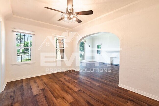Building Photo - Remodeled 3 Bed 1 Bath Spanish-Style Gem for Rent