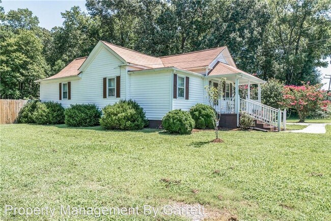 Building Photo - 3 br, 2 bath House - 506 Carys Chapel Road