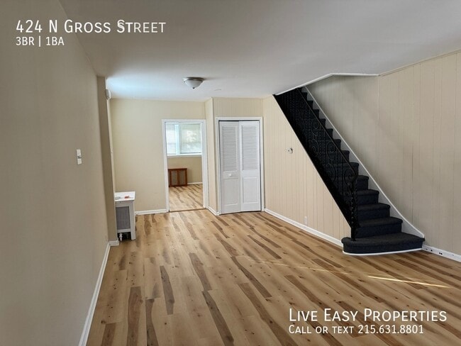 Building Photo - 424 N Gross St