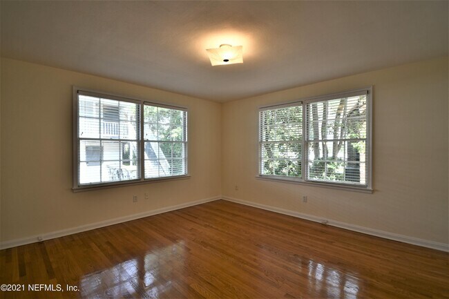 Building Photo - 1809 Willow Branch Terrace
