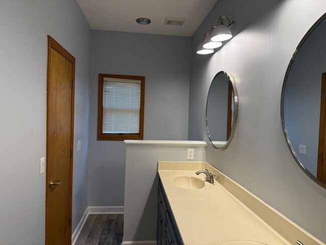 Building Photo - Chapin Lake Life - Call Lexington office for information 803-359-0793