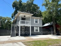 Building Photo - 1376 Prince St