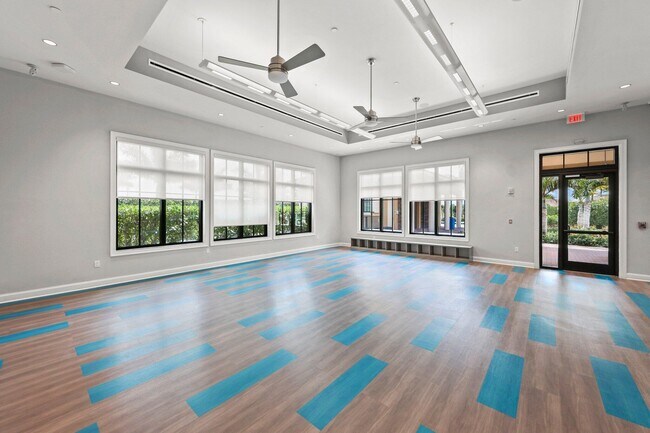 Building Photo - 9368 Cantal Cir E