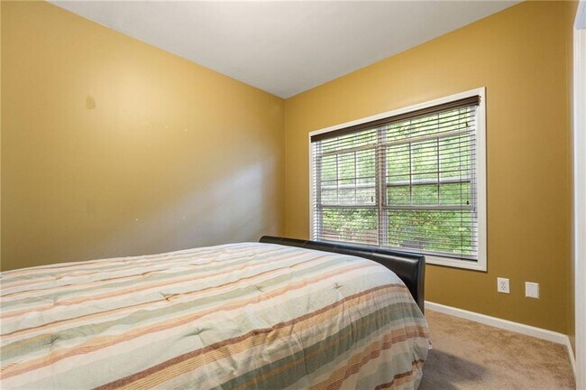 Building Photo - 6277 Vinings Vintage Dr SE