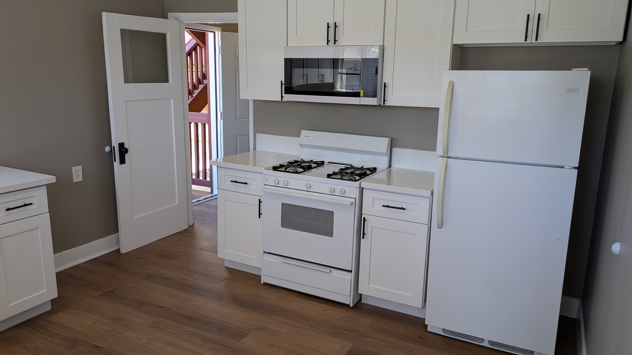 New microwave. Stove and refrigerator included - 2863 S Sycamore Ave