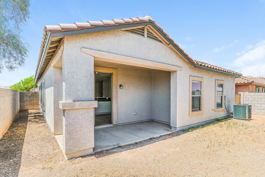 Building Photo - 22178 E Vía Del Palo