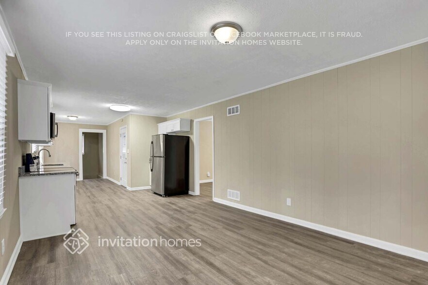 Building Photo - 6286 David Ln SW