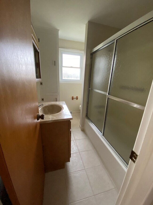 Ranch Style home for rent Cicero! 5894 McKinley Rd Cicero NY 13039