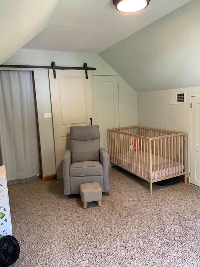 Building Photo - 3269 S 95th St