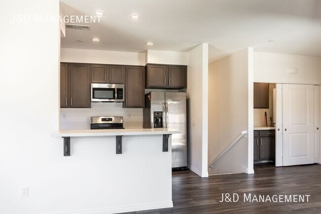 Building Photo - 8123 Cascio Ct