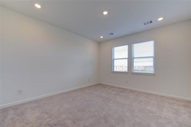 Building Photo - 7715 Primrose Myrtle Ln