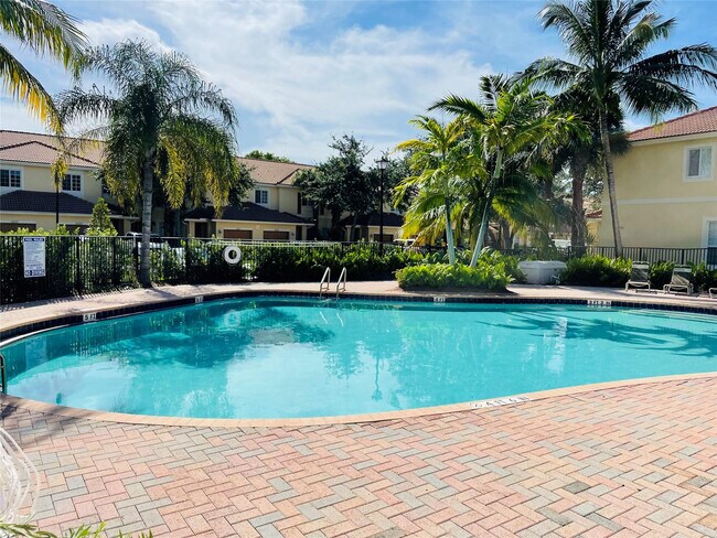 Building Photo - 3202 NW 31st Terrace