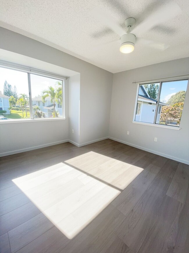 Building Photo - Mililani Mauka 2 bed, 1 bath, 2 pkg