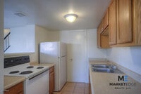 Building Photo - 2Bed/1Bath House at 48th/Broadway! JOIN TH...
