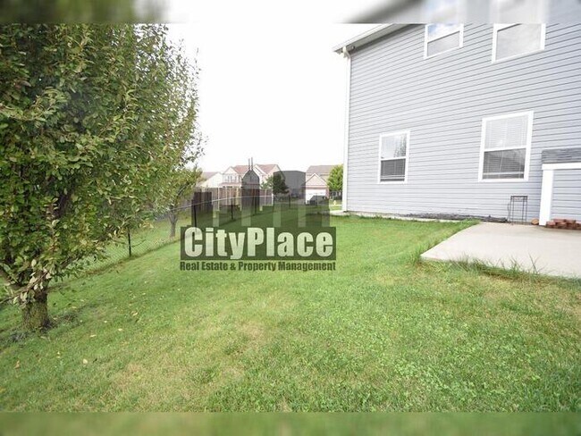 Building Photo - 1750 Buckeye Ct