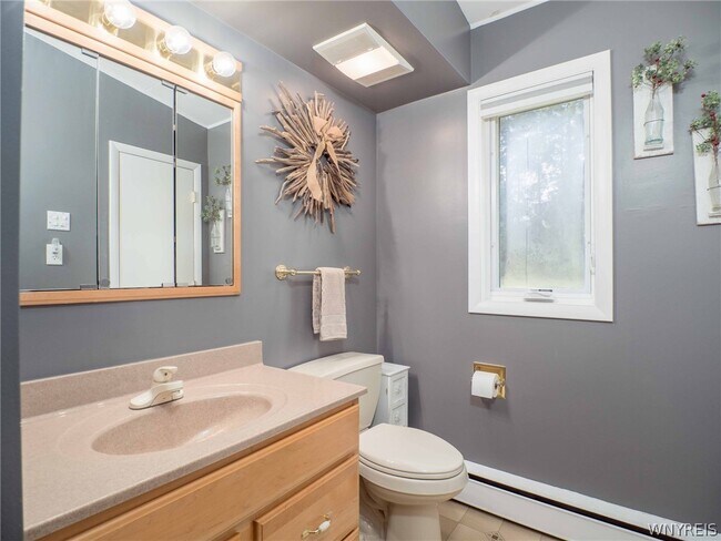 Building Photo - 2392 N Maple Ave