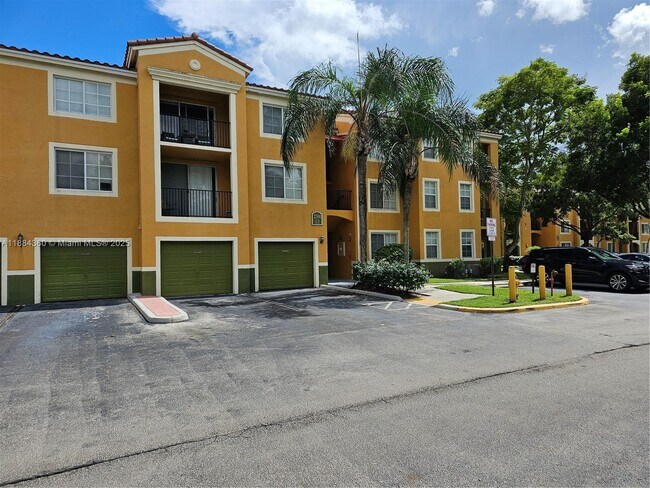 Building Photo - 2301 W Preserve Way