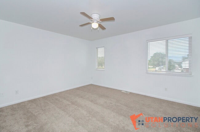 Building Photo - 84 N 240 W