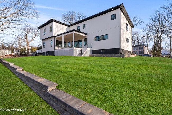 Building Photo - 459 Harnell Ave