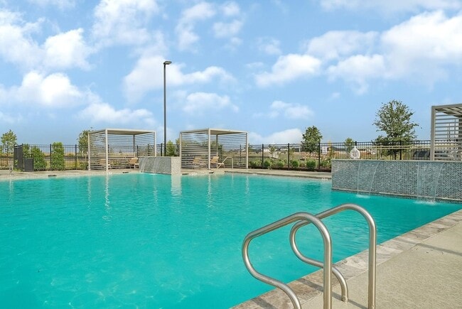 Building Photo - 28218 Meadowlark Sky Dr