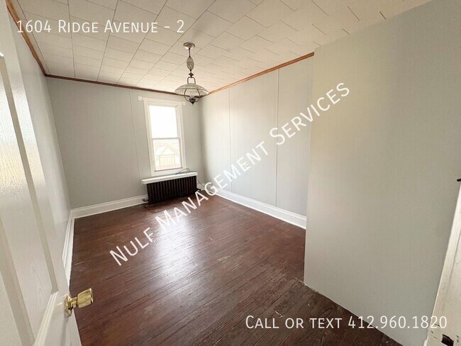 Building Photo - 1604 Ridge Ave
