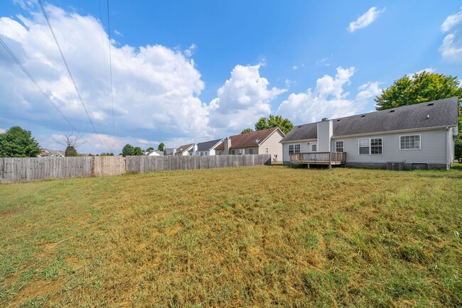 Building Photo - 3 Bedroom Home For Rent Near St. B Area!