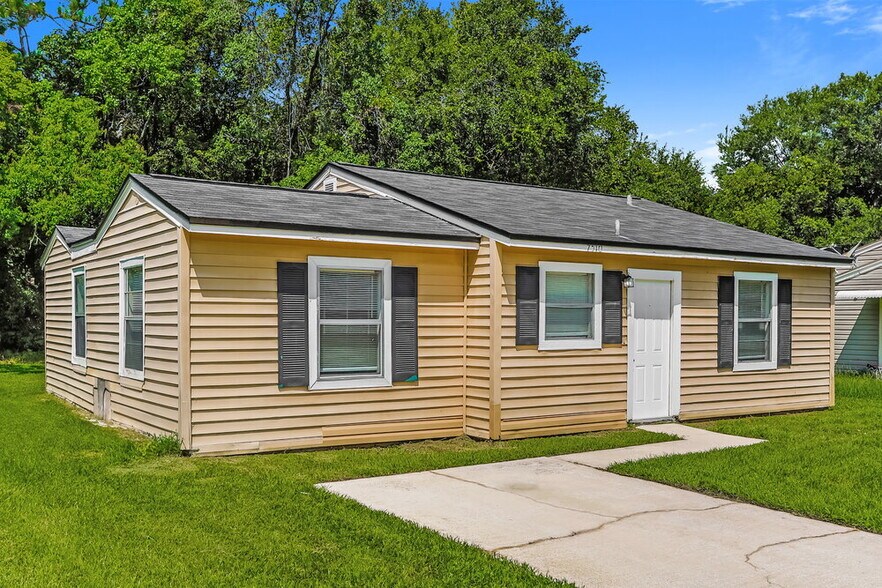 Building Photo - 7510 John F Kennedy Dr W