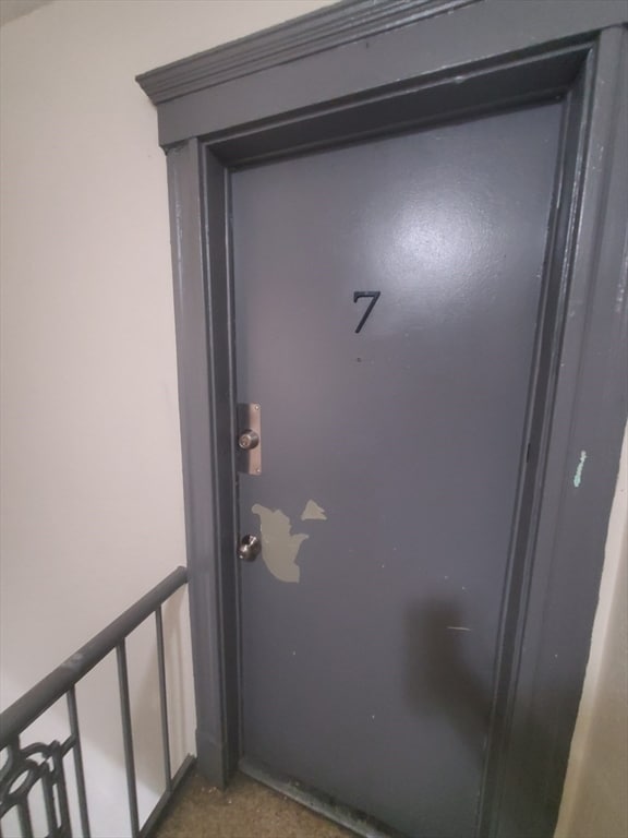 Building Photo - 4 Abbotsford St