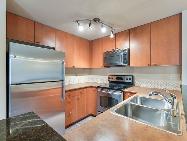 Building Photo - Perfect Location – Perfect Remodel – 2 Bed...