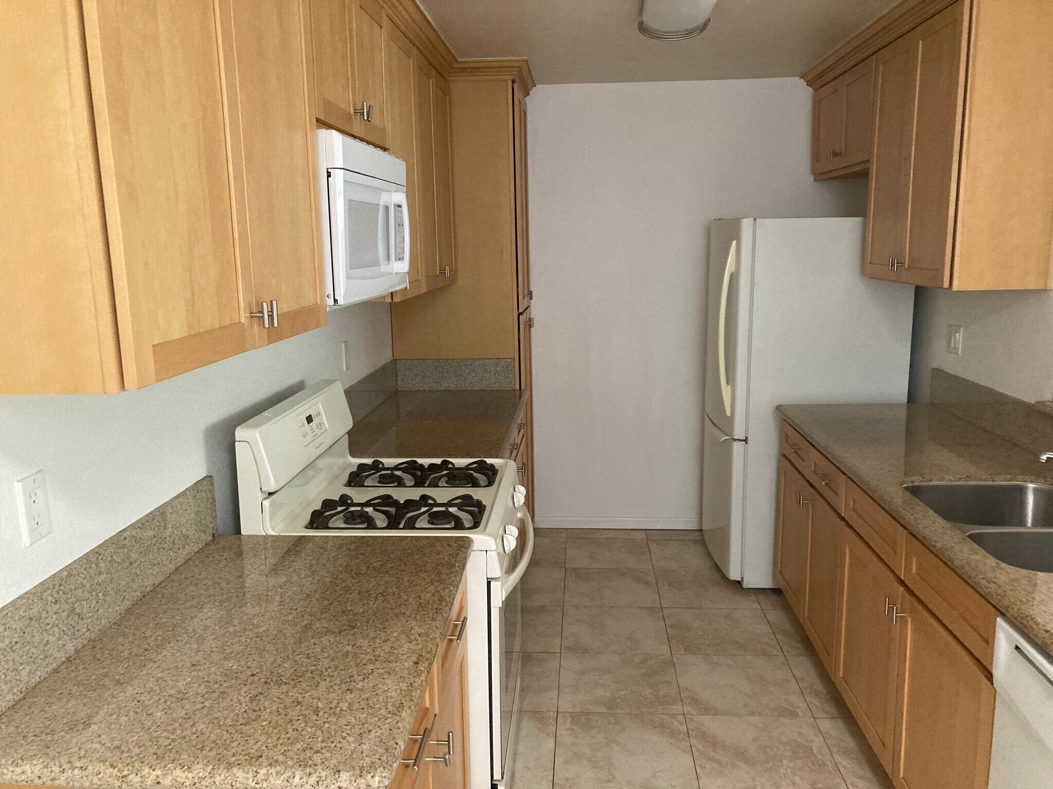 Building Photo - 11252 Peach Grove St