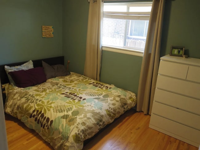 upstairs bedroom 2 - 4038 Kalamath St