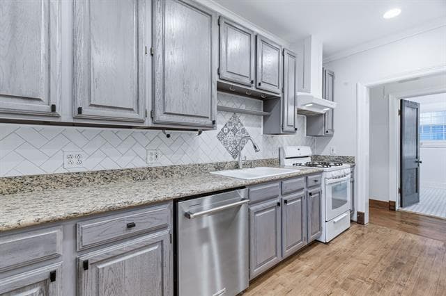 Building Photo - 1430 Hubert St