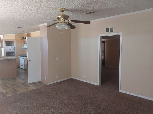 Building Photo - 4 Bedroom, 2 Bathroom Home in Moriarty, NM