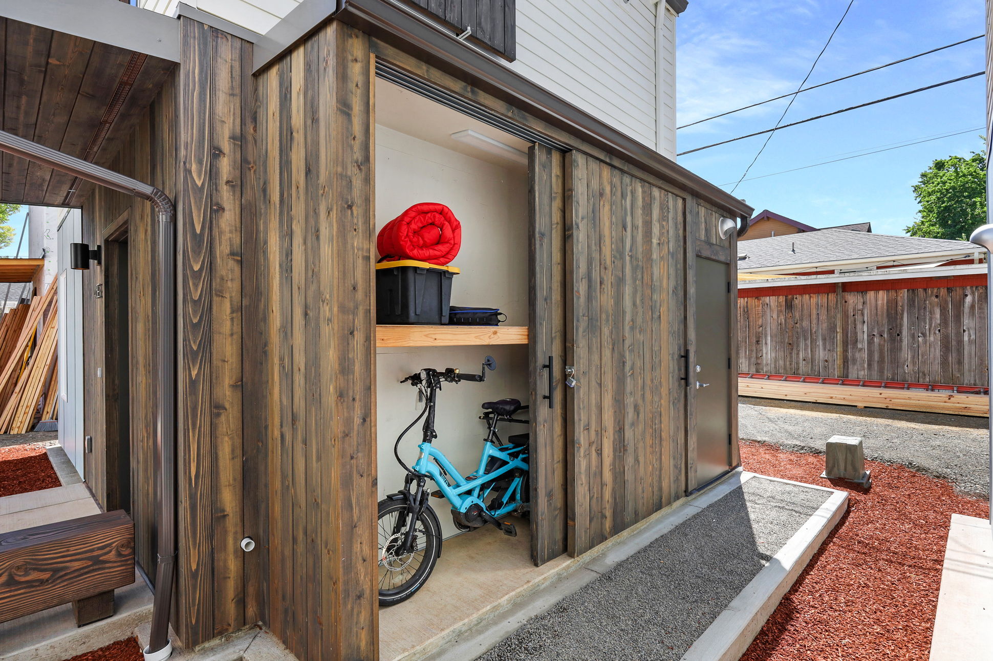 Secure storage - 45 W 27th Ave