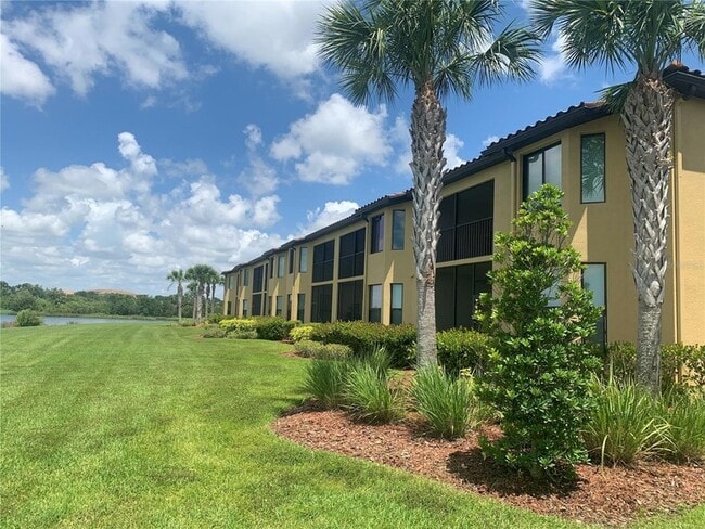 Building Photo - 7225 River Hammock Dr