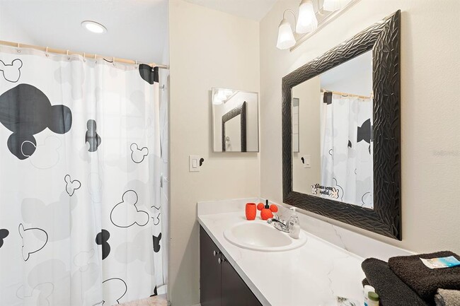 Building Photo - 2735 N Poinciana Blvd