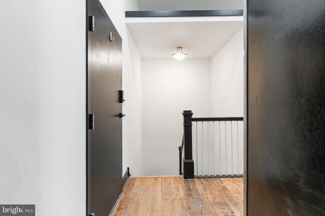 Building Photo - 1520 Green St