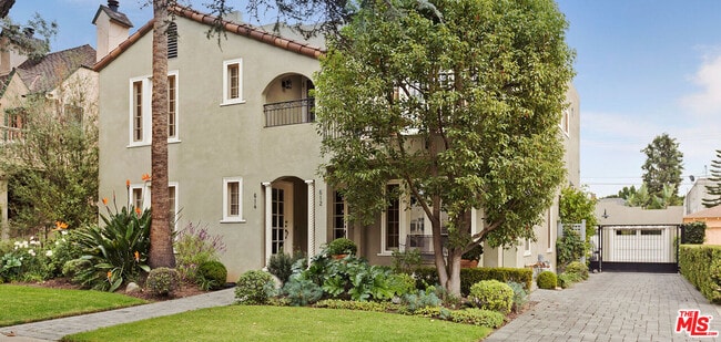 Building Photo - 614 Beachwood Dr