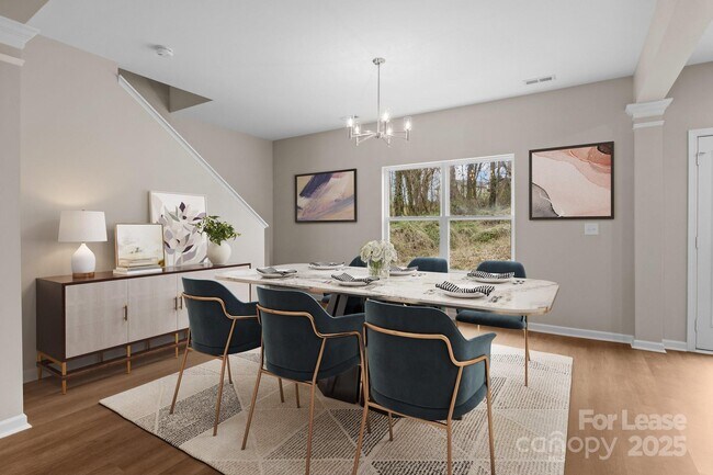Building Photo - 302 Flanders Dr